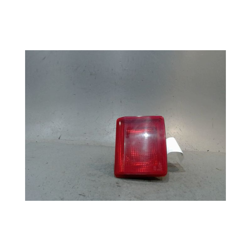 FEU BROUILLARD ARRIERE DROIT PEUGEOT 407