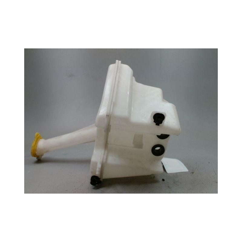 RESERVOIR LAVE-GLACE AVANT TOYOTA YARIS 2005-