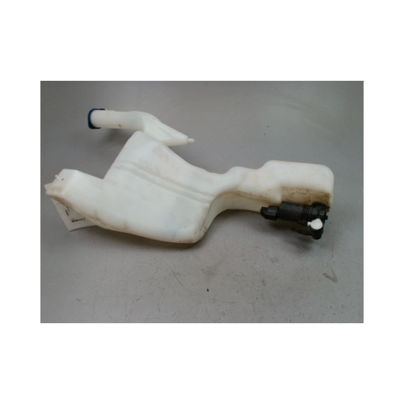 RESERVOIR LAVE-GLACE AVANT FORD FIESTA VI Phase 1 2008-2012