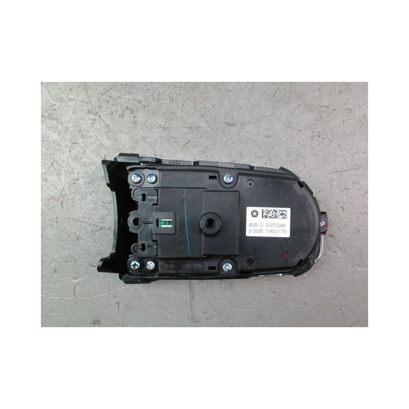 COMMANDES VOLANT GAUCHE  FIAT 500 2007-