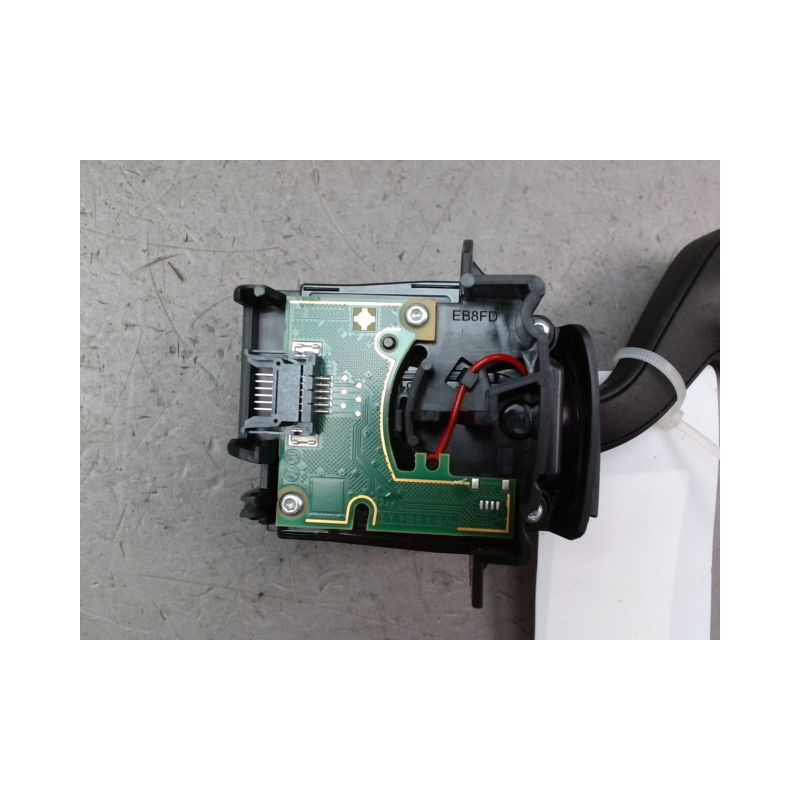 COMMANDE CLIGNOTANT FORD ECOSPORT