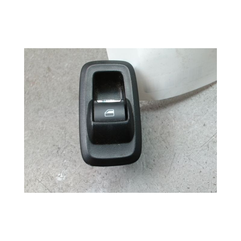 COMMANDE LEVE-GLACE PORTE ARD FORD ECOSPORT