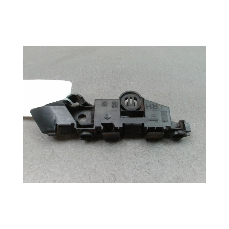 SUPPORT PARE-CHOC AVD OPEL CORSA 2010-