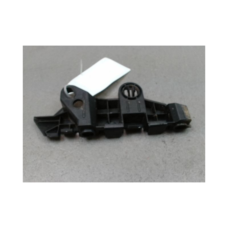 SUPPORT PARE-CHOC AVG OPEL CORSA 2010-