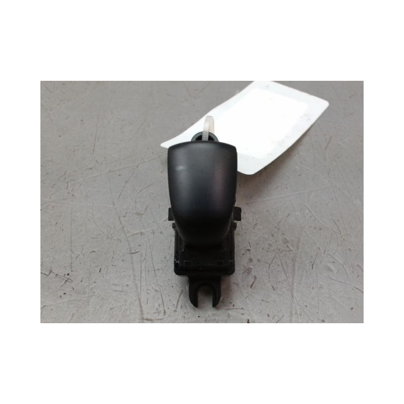 COMMANDE LEVE-GLACE PORTE ARD NISSAN X-TRAIL