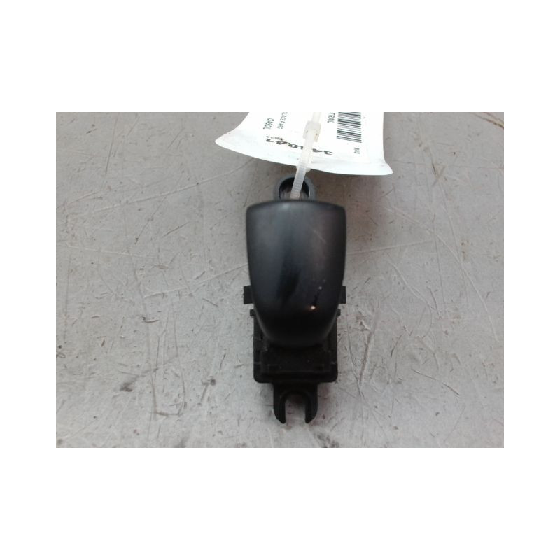 COMMANDE LEVE-GLACE PORTE ARG NISSAN X-TRAIL