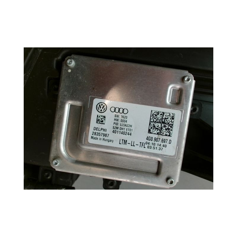 PHARE GAUCHE AUDI A4