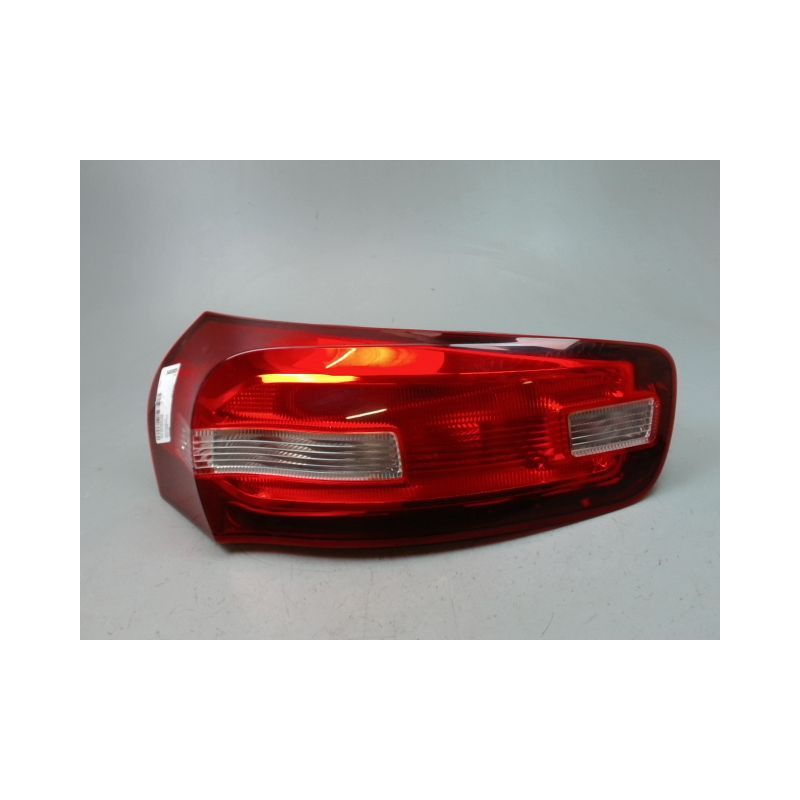 FEU ARRIERE GAUCHE  CITROEN C4 PICASSO