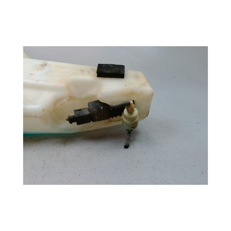 RESERVOIR LAVE-GLACE AVANT SEAT IBIZA IV Phase 1 (6J) 2008-2012