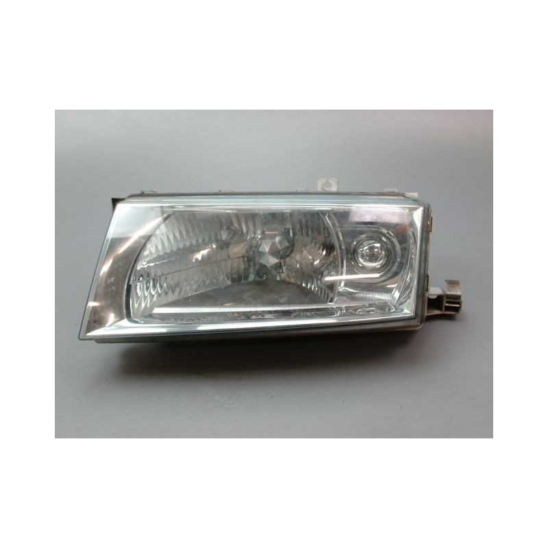 PHARE GAUCHE SKODA OCTAVIA II Phase 1 2004-2008