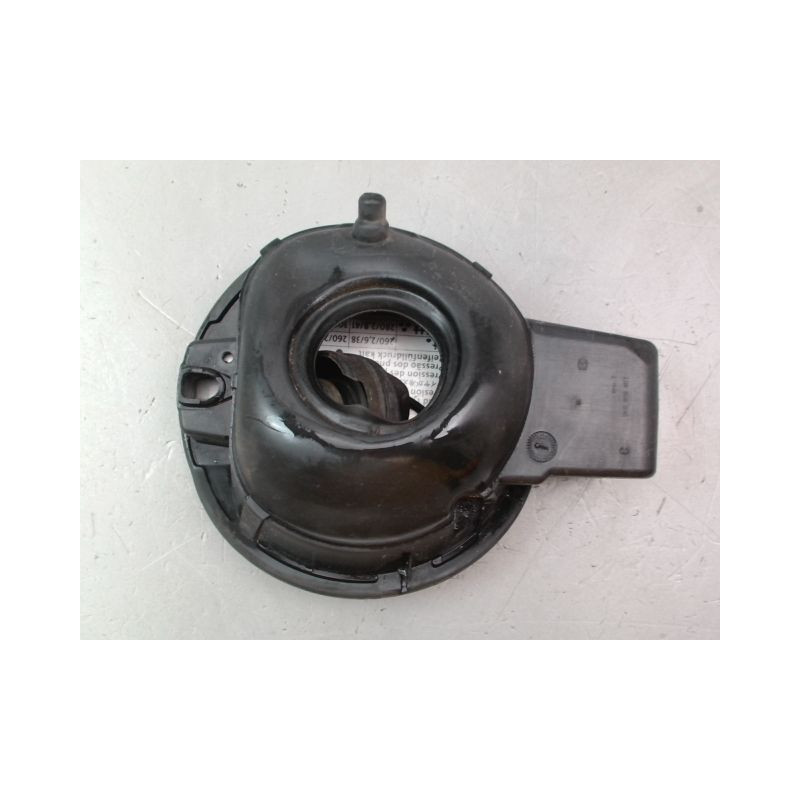VOLET DE TRAPPE CARBURANT VOLKSWAGEN GOLF VI (5K) 2008-2013