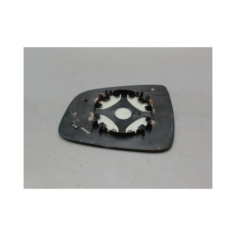 GLACE RETROVISEUR EXT D DACIA SANDERO I 2008-2012