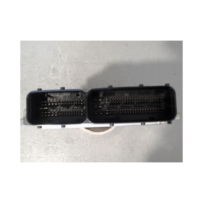 CALCULATEUR MOTEUR VOLKSWAGEN GOLF VI 08-13