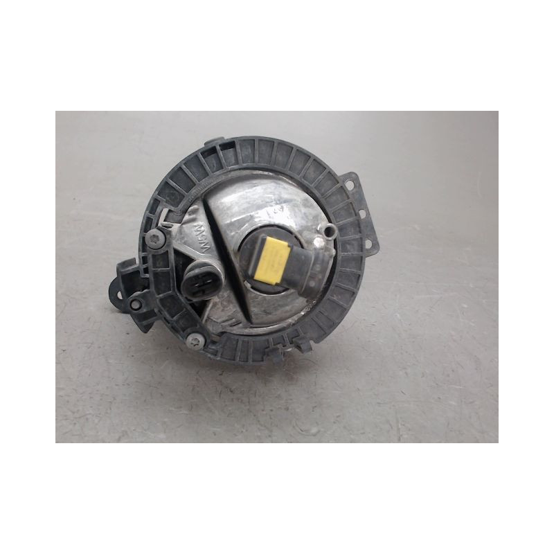 PHARE ANTIBROUILLARD AVANT DROIT MINI MINI