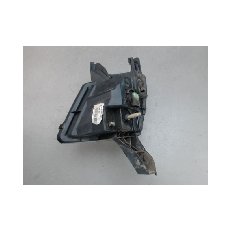 PHARE ANTIBROUILLARD AVANT DROIT PEUGEOT 407