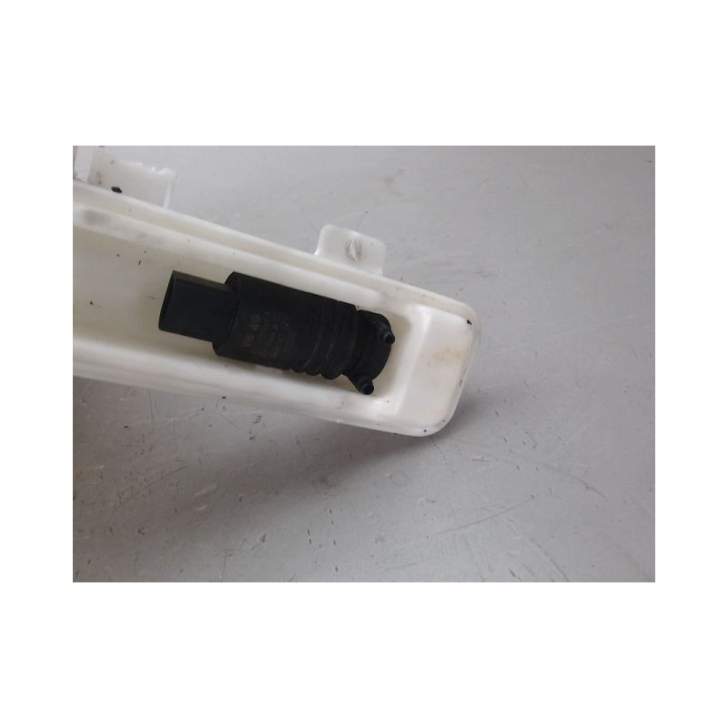 RESERVOIR LAVE-GLACE AVANT VOLKSWAGEN PASSAT
