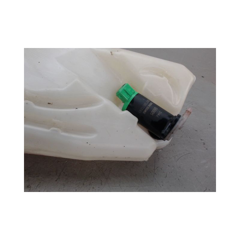 RESERVOIR LAVE-GLACE AVANT PEUGEOT 206