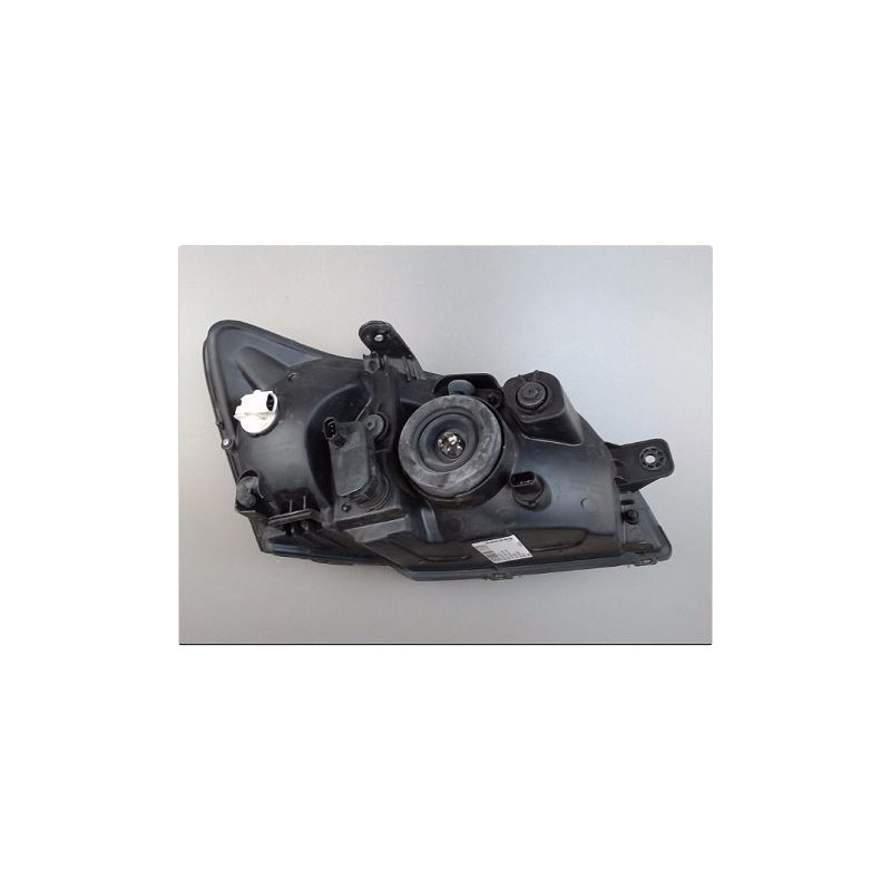PHARE GAUCHE HYUNDAI GETZ 02-05