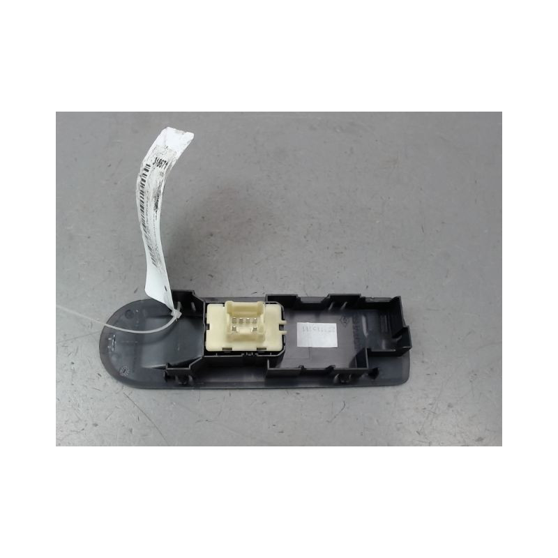 COMMANDE LEVE-GLACE PORTE AVD RENAULT CLIO IV Phase 1 2012-...