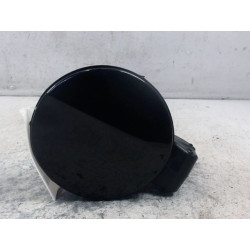 VOLET DE TRAPPE CARBURANT