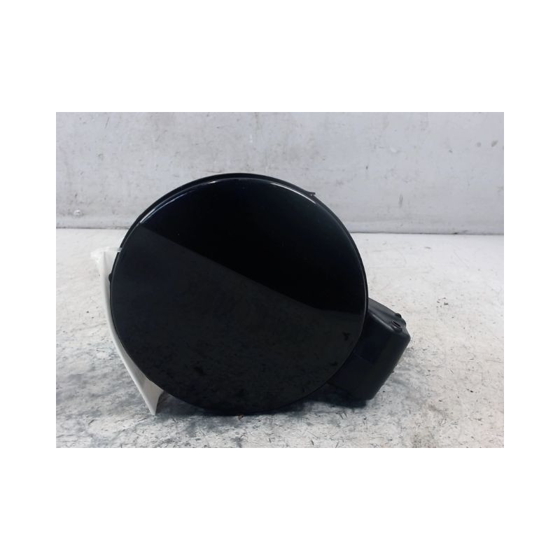 VOLET DE TRAPPE CARBURANT VOLKSWAGEN PASSAT SW 2005-