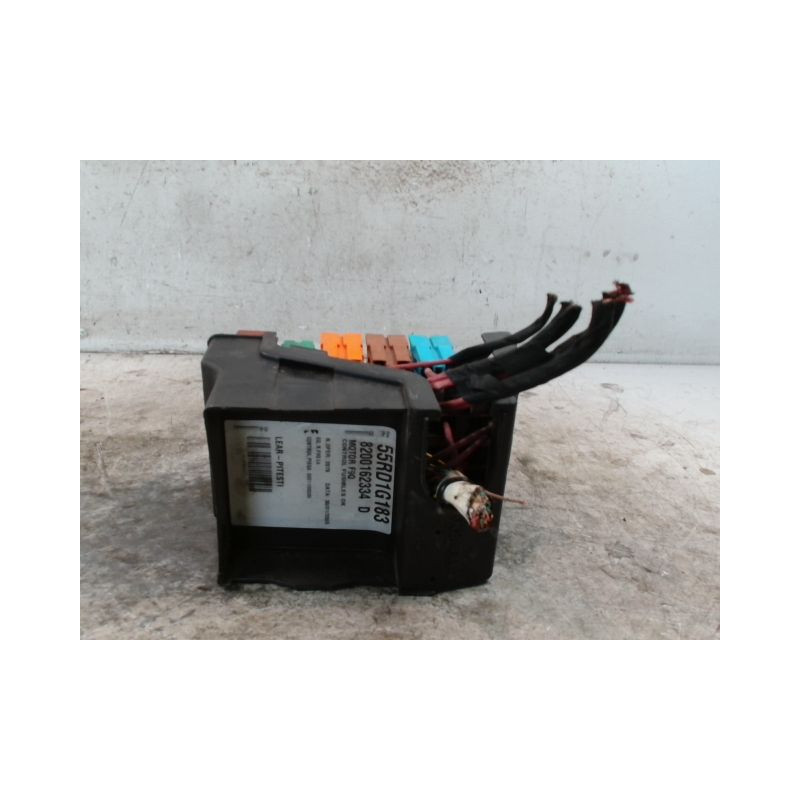 PLATINE FUSIBLE AVANT RENAULT LAGUNA II 00-2005