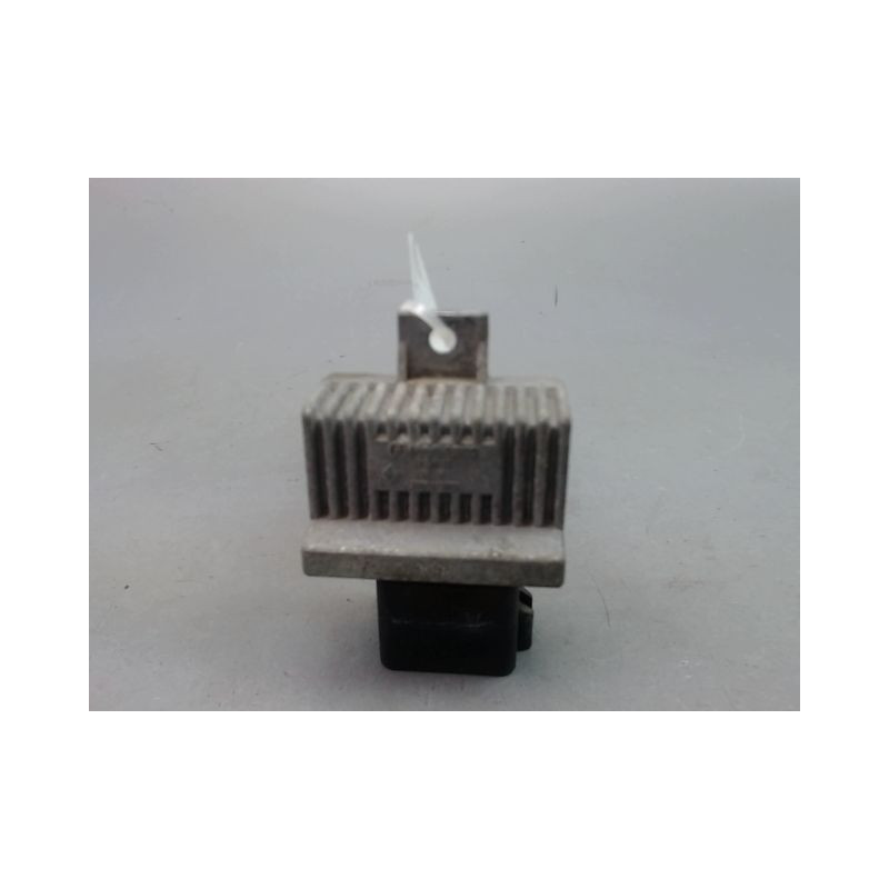 BOITIER DE PRECHAUFFAGE RENAULT CLIO ESTATE III Phase 2 2009-2012