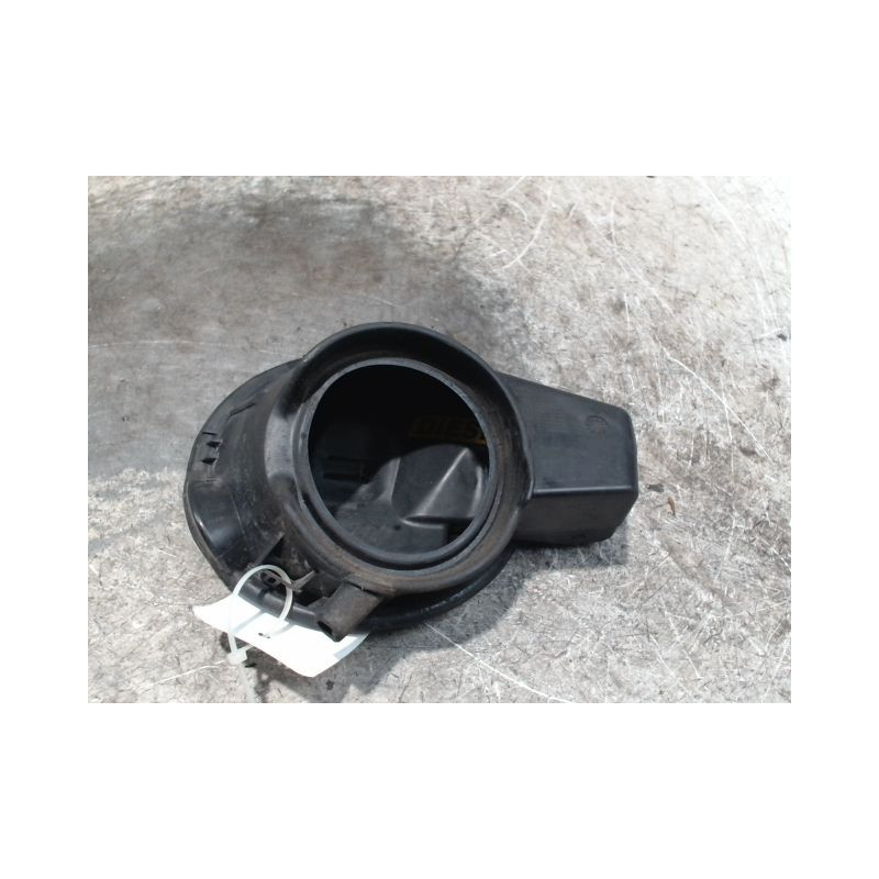 VOLET DE TRAPPE CARBURANT PEUGEOT 5008 2009-