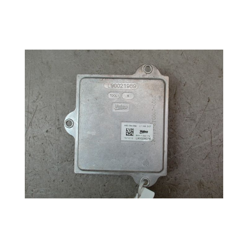 BOITIER XENON PHARE GAUCHE BMW X1