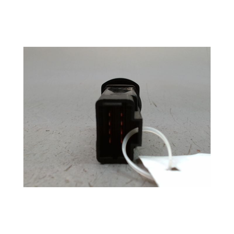 BOUTON DE WARNING DACIA LOGAN BERL. I Phase 2 2008-2012