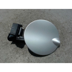 VOLET DE TRAPPE CARBURANT