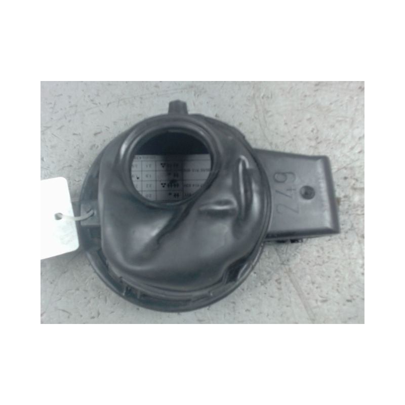 VOLET DE TRAPPE CARBURANT VOLKSWAGEN FOX
