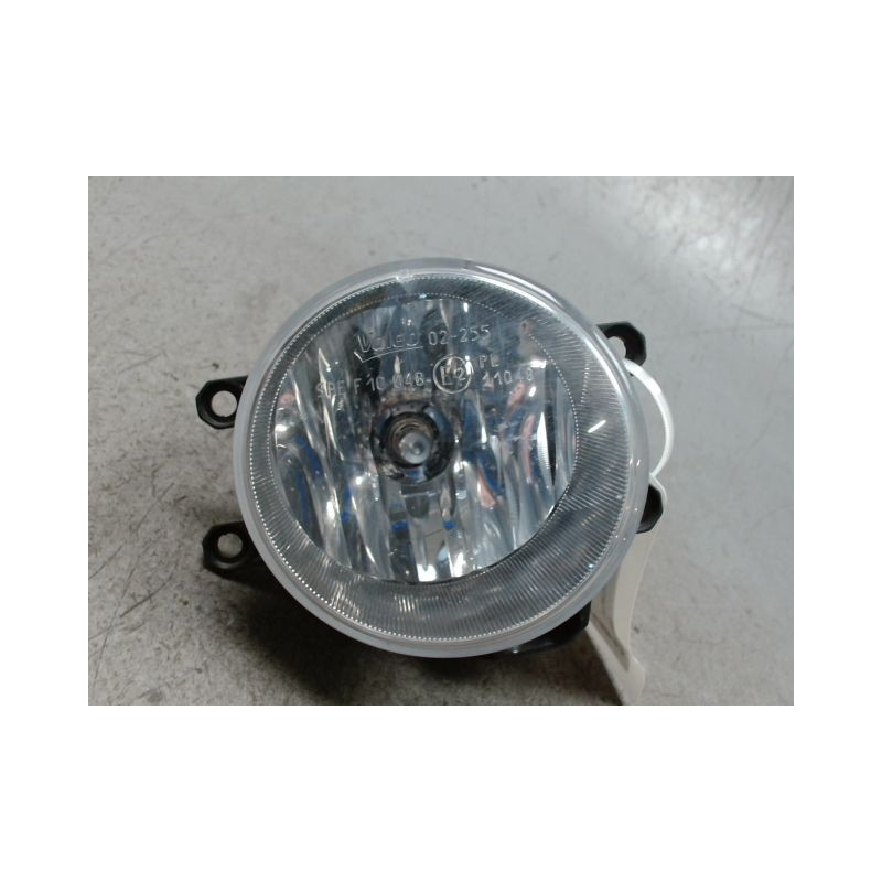PHARE ANTIBROUILLARD AVANT DROIT TOYOTA C-HR