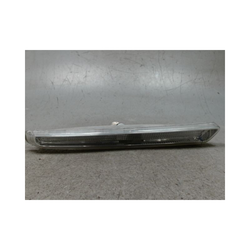 FEUX POSITION GAUCHE PEUGEOT 807