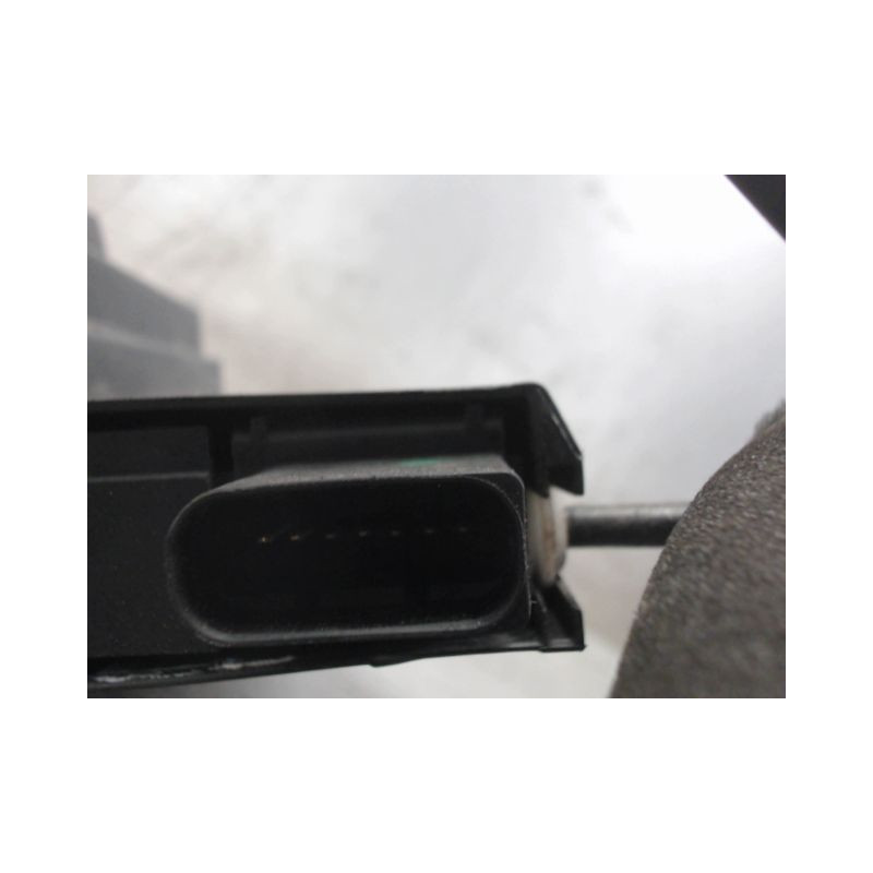 SYSTEME CONDAMNATION ARRIERE DROIT CITROEN C4 PICASSO
