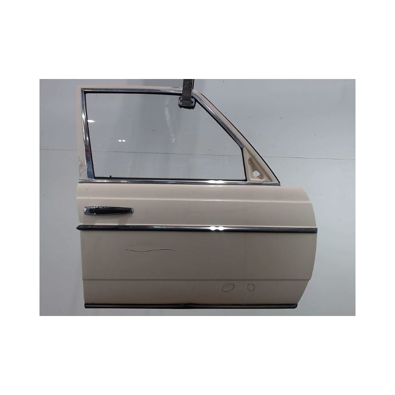 PORTE AVANT DROIT MERCEDES 200