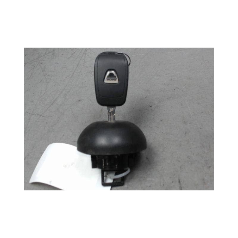 BOUCHON RESERVOIR A CARBURANT DACIA SANDERO