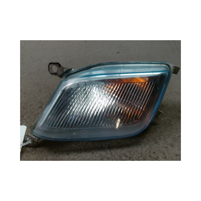 CLIGNOTANT GAUCHE NISSAN MICRA