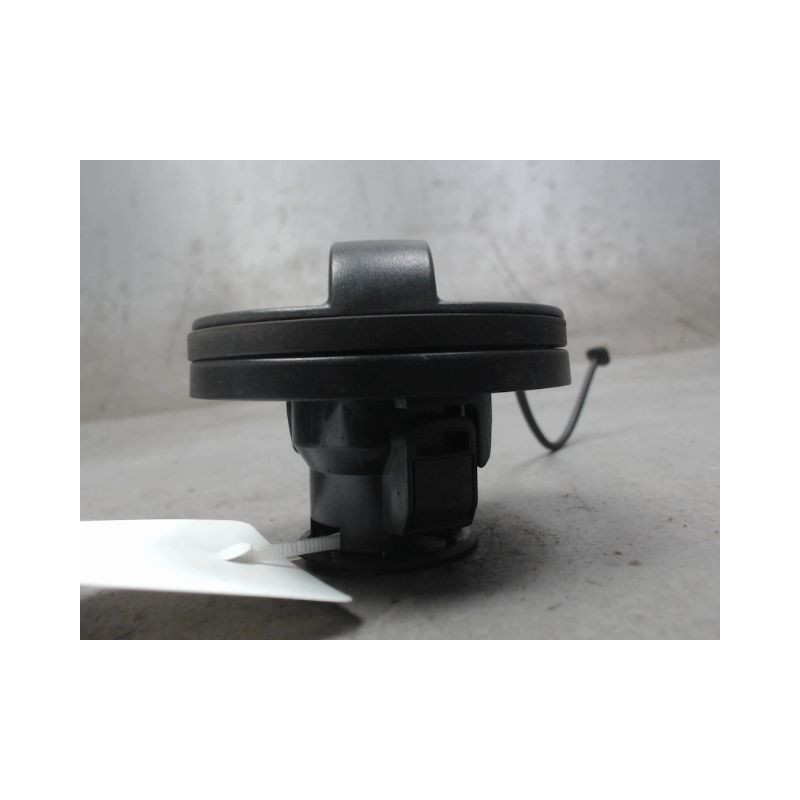 BOUCHON RESERVOIR A CARBURANT PEUGEOT 407 SW