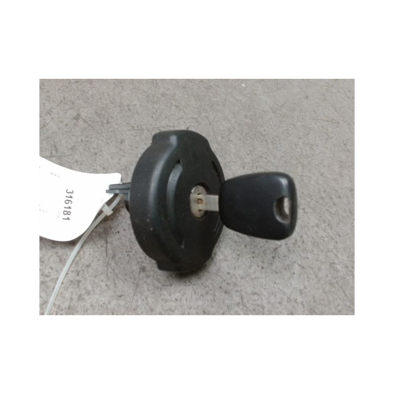 BOUCHON RESERVOIR A CARBURANT PEUGEOT 308 SW 2008-