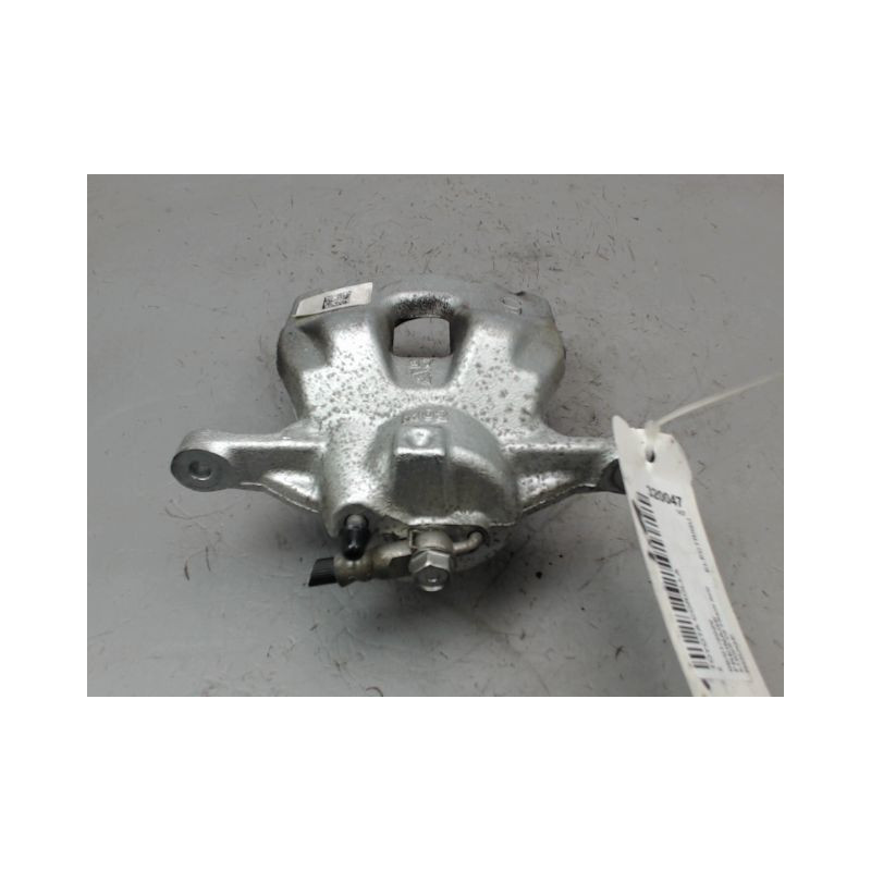 ETRIER DE FREIN AVANT GAUCHE TOYOTA COROLLA 2004-