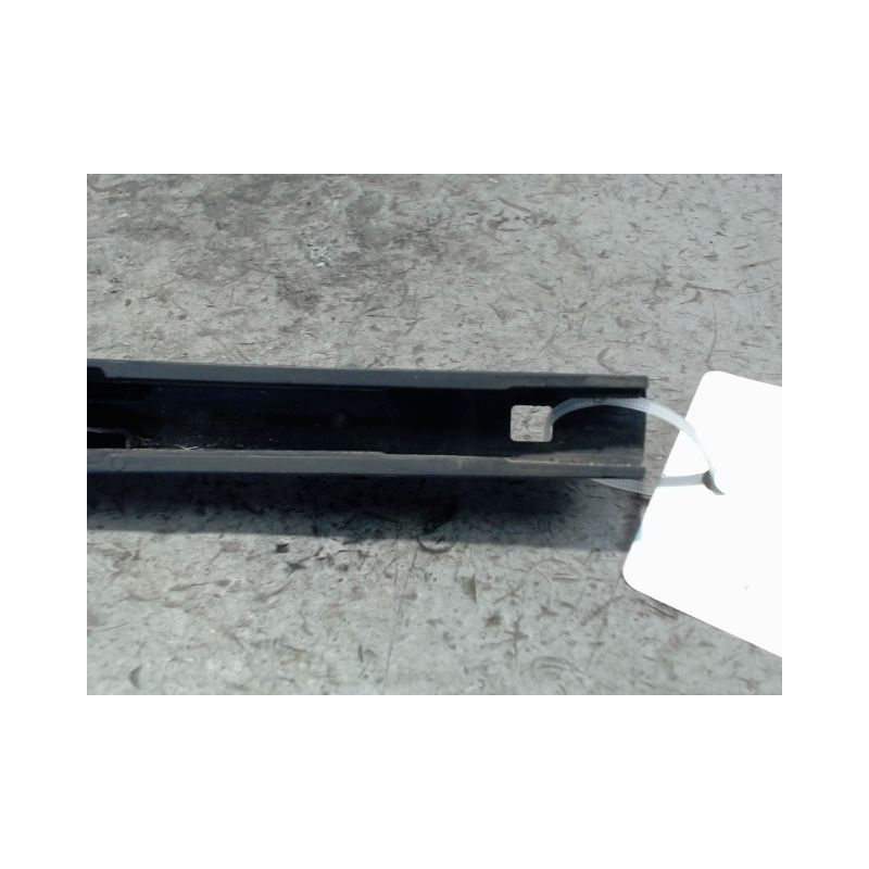 BRAS ESSUIE-GLACE ARRIERE VOLKSWAGEN POLO 2009-