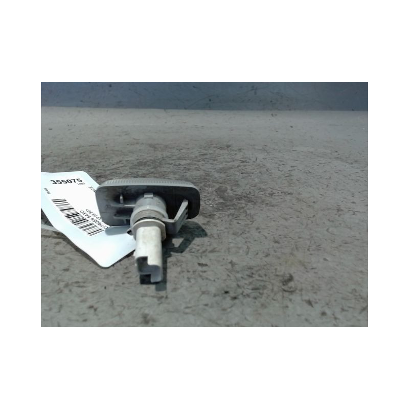 REPETITEUR AILE DROIT CITROEN SAXO 99-