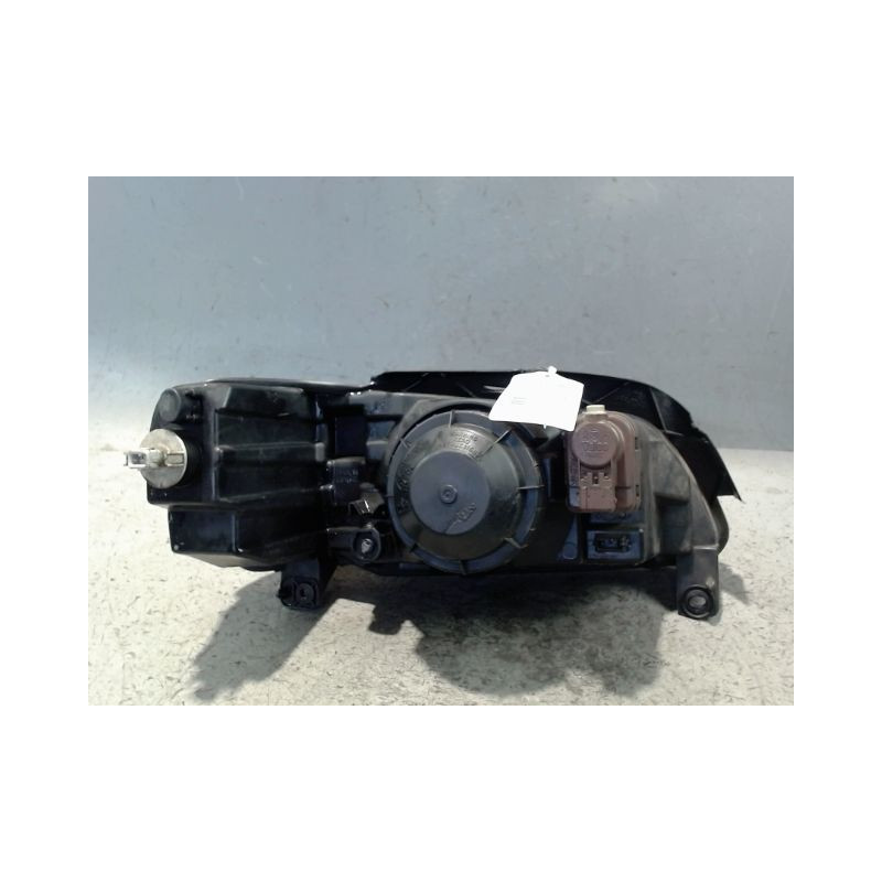 PHARE GAUCHE PEUGEOT 106 96-2003