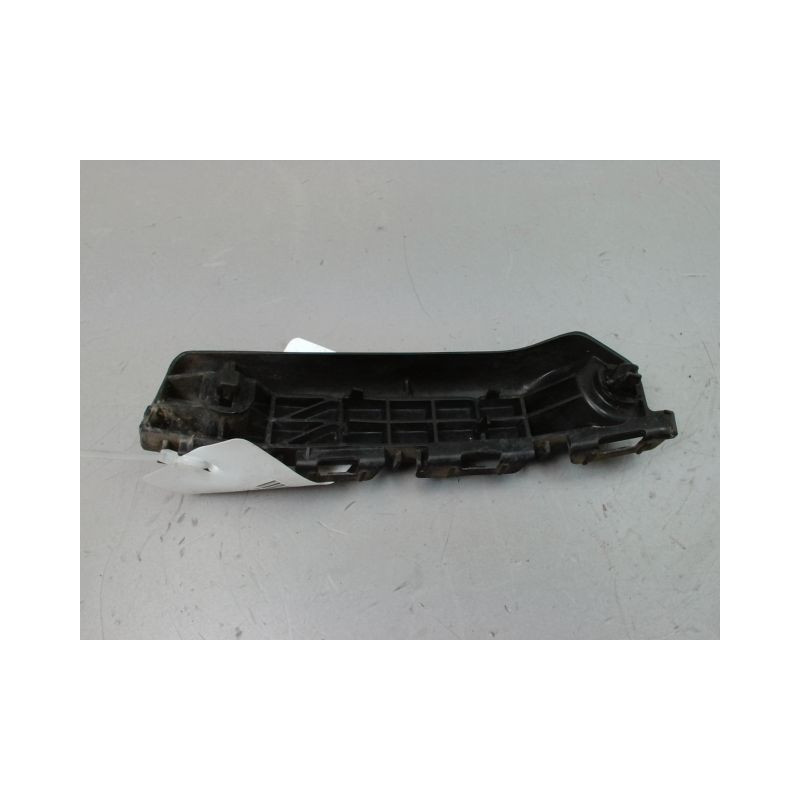 SUPPORT PARE-CHOC AVD TOYOTA YARIS 2005-