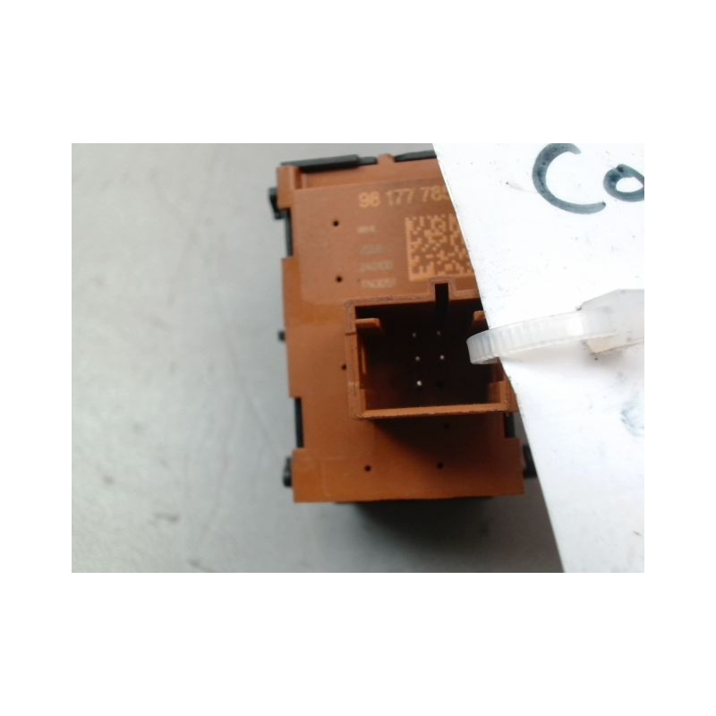 COMMANDE LEVE-GLACE PORTE ARD DS DS3 CBACK