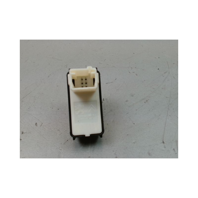 COMMANDE LEVE-GLACE PORTE AVD CITROEN E-C4
