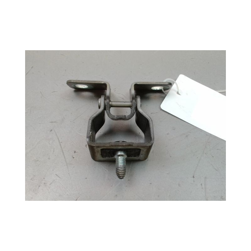 CHARNIERE HAYON G CITROEN E-C4
