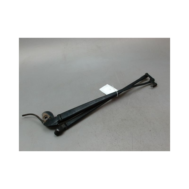 BRAS ESSUIE-GLACE AVANT TOYOTA YARIS 2005-