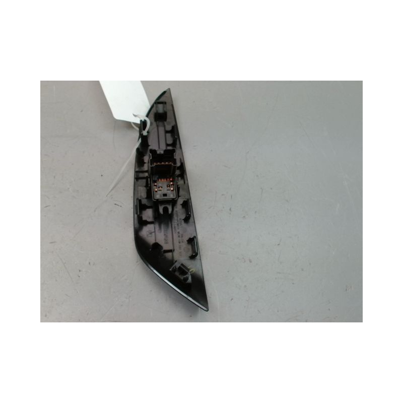 COMMANDE LEVE-GLACE PORTE ARG NISSAN LEAF 2011-...